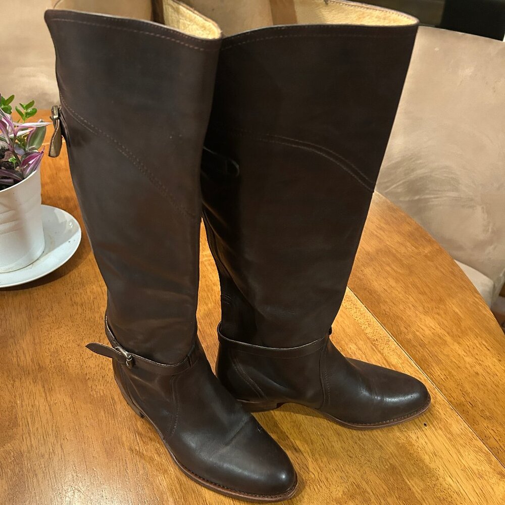 Frye Dorado knee-high riding boots EUC size 8.5 dark brown